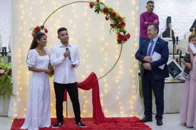 Casamento coletivo iniciou celebração de 50 Anos da Assembleia de Deus em Laranjeiras do Sul 